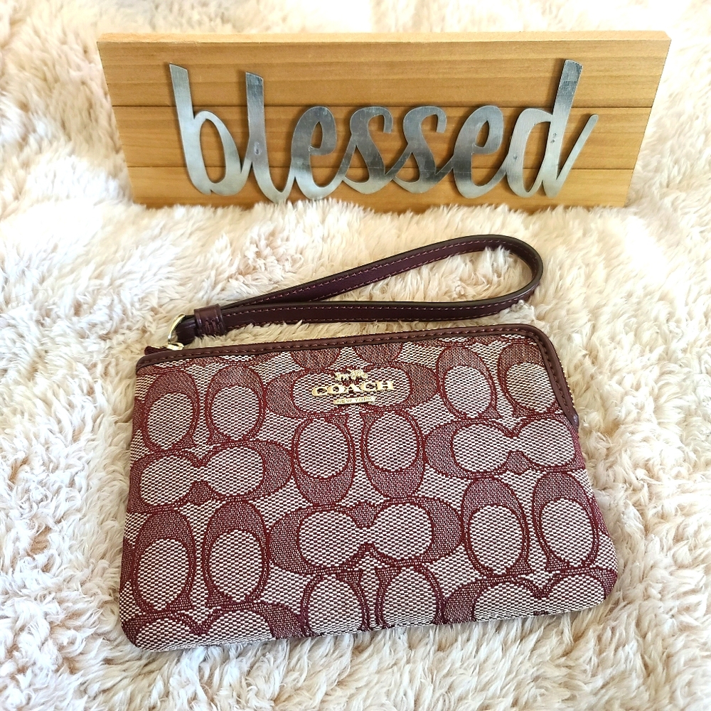 Coach Corner Zip Wristlet
